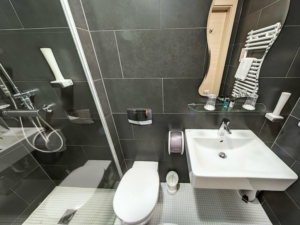 Hotel Bonvino Badacsony Badacsonytomaj Ruang foto